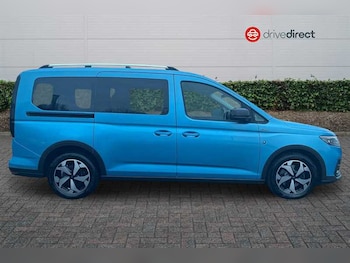 Used Ford Tourneo Connect 2022 for sale - 76956050: Photo