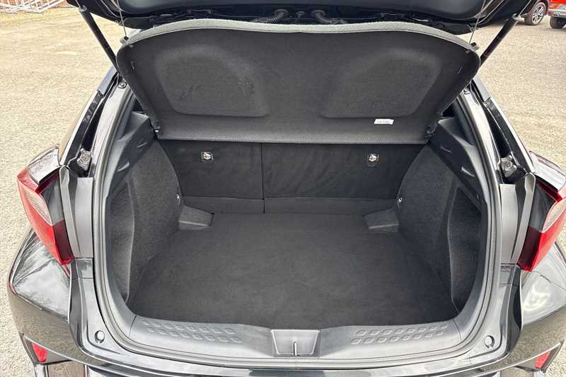 Used Toyota C-HR 2021 for sale - 78221517: Photo 25