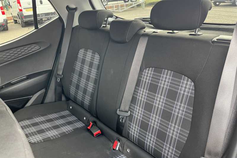 Used Hyundai i10 2024 for sale - 76525581: Photo 24