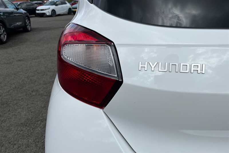Used Hyundai i10 2024 for sale - 76525581: Photo 31