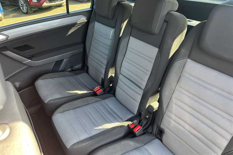 Used Volkswagen Touran 2020 for sale - 77800317: Photo 24