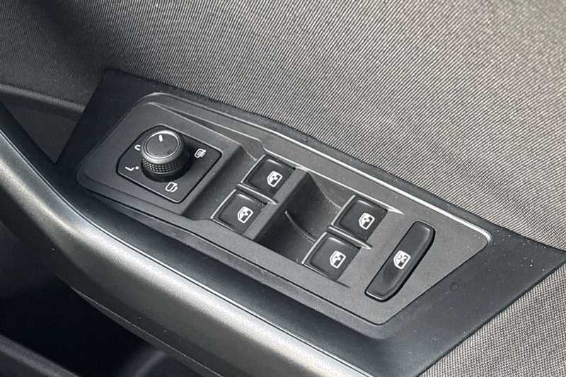 Used Volkswagen T-Roc 2021 for sale - 77561779: Photo 16