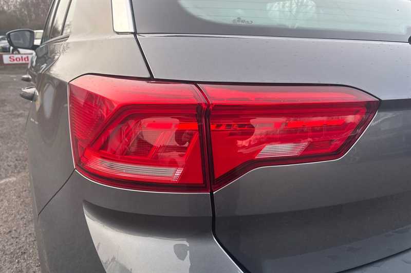 Used Volkswagen T-Roc 2021 for sale - 77561779: Photo 31