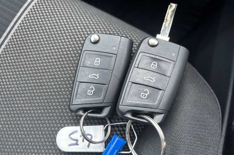 Used Volkswagen T-Roc 2021 for sale - 77561779: Photo 36