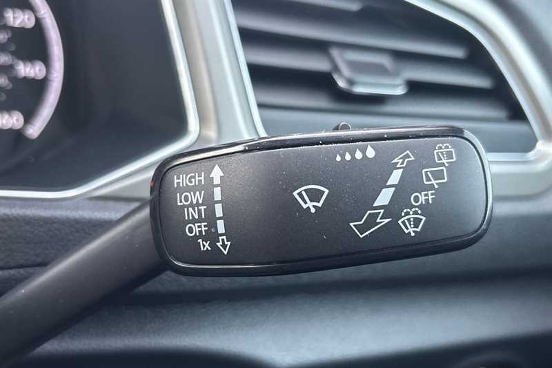 Used Volkswagen T-Roc 2021 for sale - 77561779: Photo 39