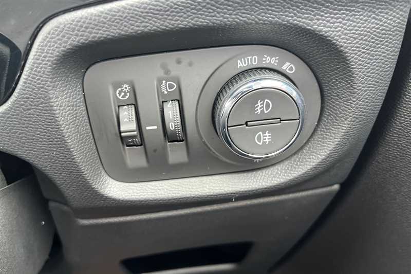 Used Vauxhall Corsa 2020 for sale - 76462669: Photo 39