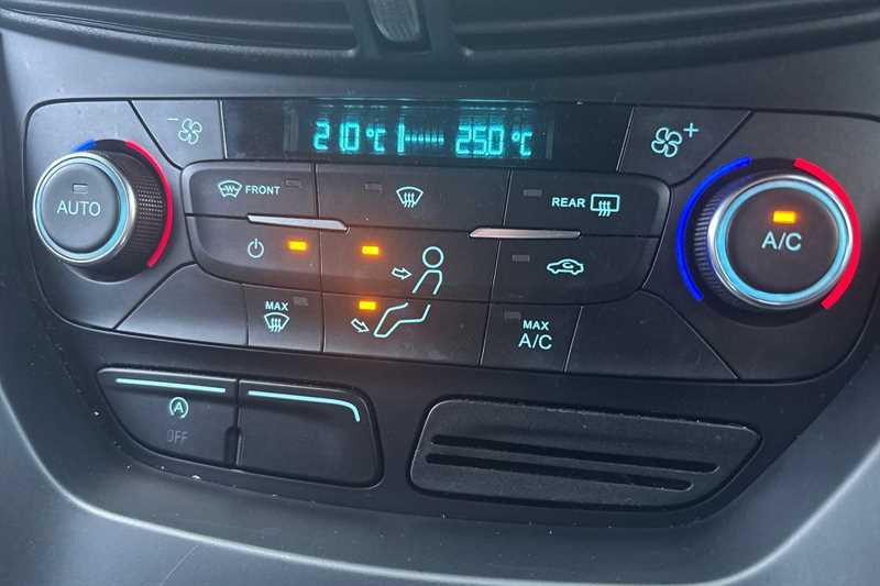 Used Ford Kuga 2018 for sale - 78050353: Photo 15