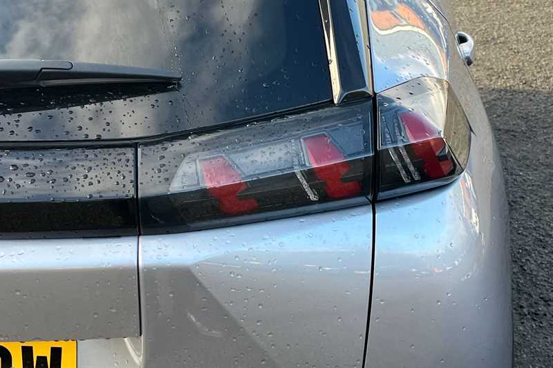 Used Peugeot 2008 2022 for sale - 77310224: Photo 32