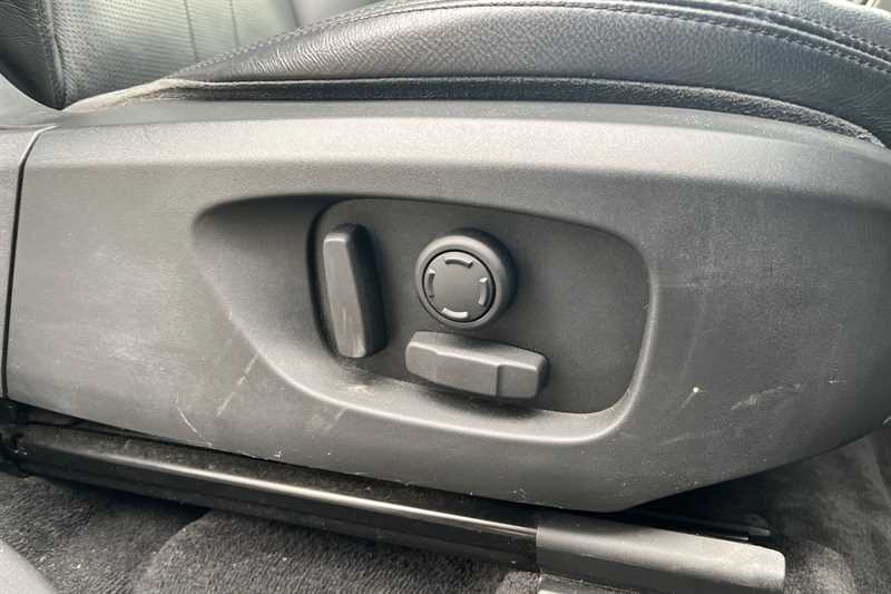 Used Land Rover Discovery Sport 2019 for sale - 76733447: Photo 26