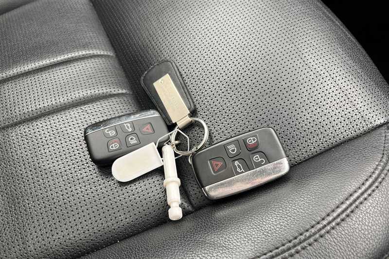 Used Land Rover Discovery Sport 2019 for sale - 76733447: Photo 36