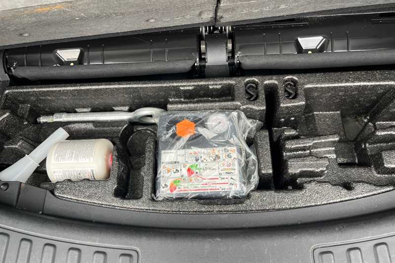 Used Land Rover Discovery Sport 2019 for sale - 76733447: Photo 37