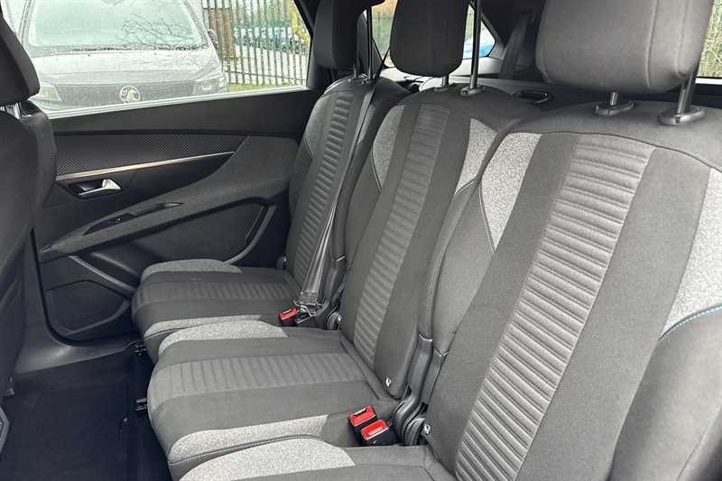 Used Peugeot 5008 2023 for sale - 77390650: Photo 24