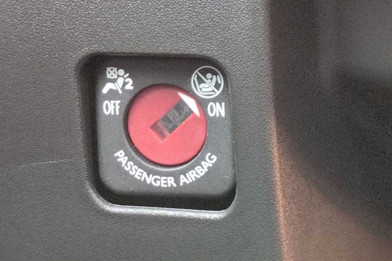 Used Vauxhall Crossland for sale - 77863419: Photo 40