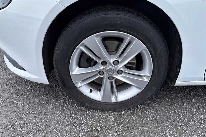 Used Vauxhall Insignia 2019 for sale - 77827856: Photo 12