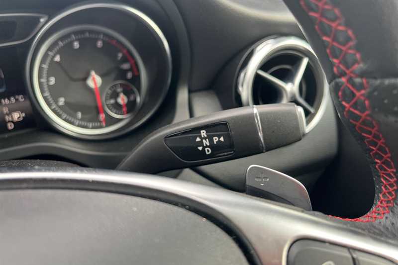 Used Mercedes-Benz GLA 2020 for sale - 76448395: Photo 4