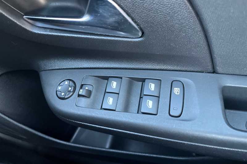 Used Vauxhall Corsa 2022 for sale - 76930174: Photo 16