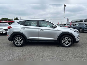 Used Hyundai TUCSON 2017 for sale - 78924368: Photo