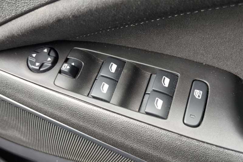 Used Vauxhall Crossland 2024 for sale - 77895341: Photo 16