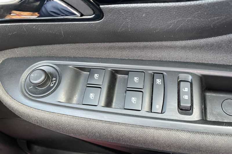 Used Vauxhall Mokka X 2018 for sale - 78137923: Photo 16