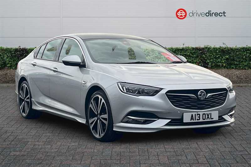 Used Vauxhall Insignia 2018 for sale - 76339811: Photo 1