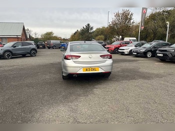 Used Vauxhall Insignia 2018 for sale - 76339811: Photo