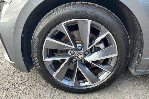 Used Skoda Enyaq 2023 for sale - 75299347: Photo 12