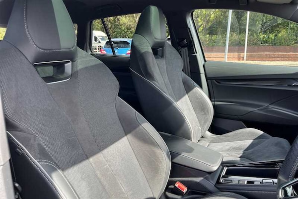 Used Skoda Enyaq 2023 for sale - 75299347: Photo 23