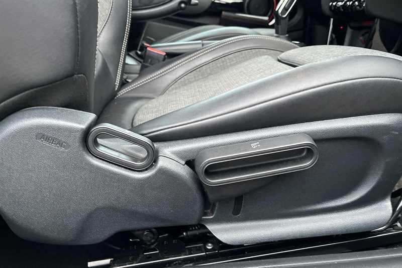 Used MINI Hatch 2018 for sale - 77844450: Photo 26