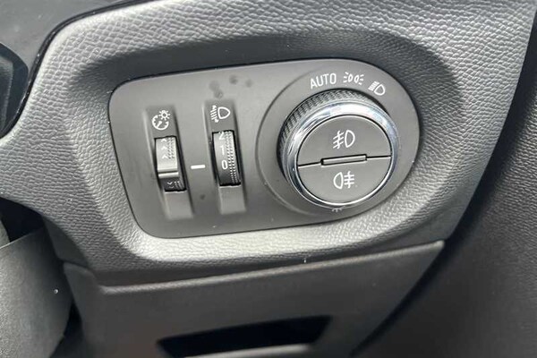 Used Vauxhall Corsa 2020 for sale - 75968354: Photo 39