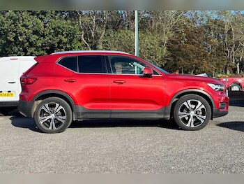 Used Volvo XC40 2020 for sale - 76075628: Photo 2