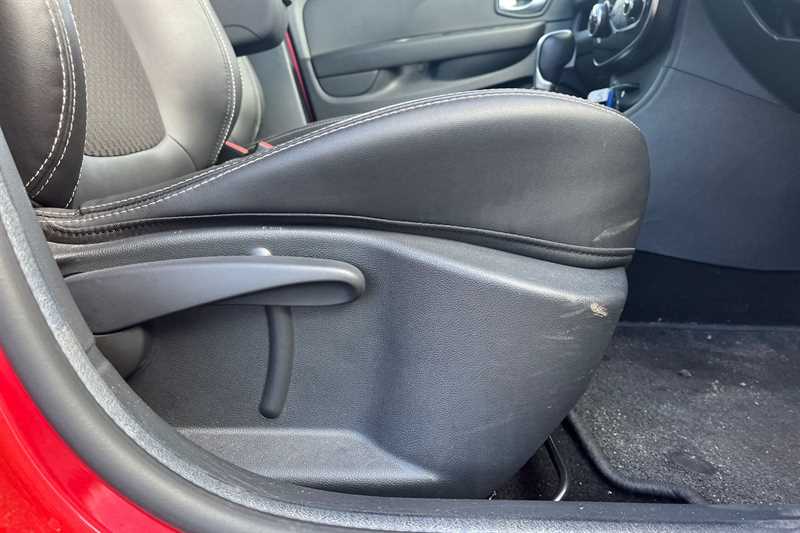 Used Renault Clio 2017 for sale - 78050165: Photo 26