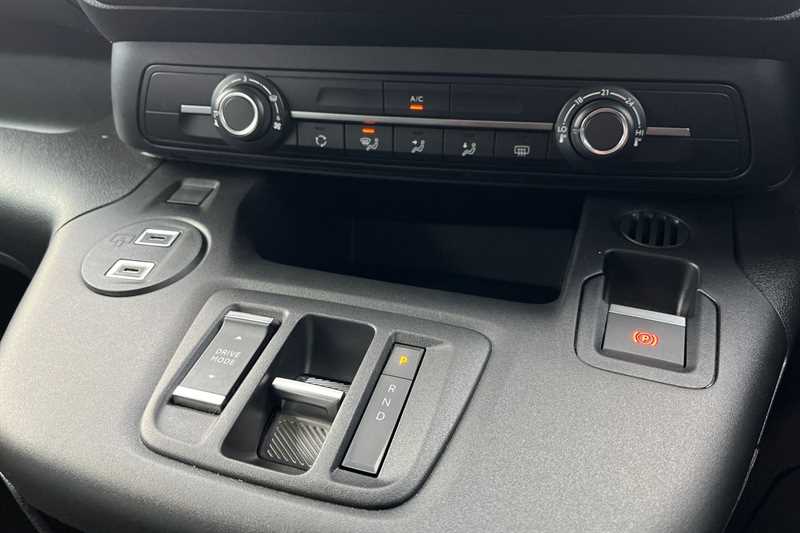 Used Vauxhall Combo Life 2024 for sale - 77711492: Photo 15