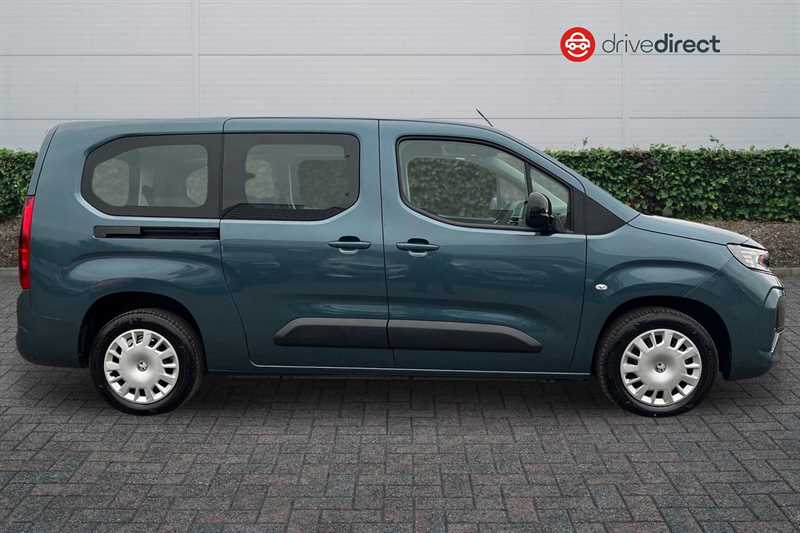 Used Vauxhall Combo Life 2024 for sale - 77711492: Photo 2