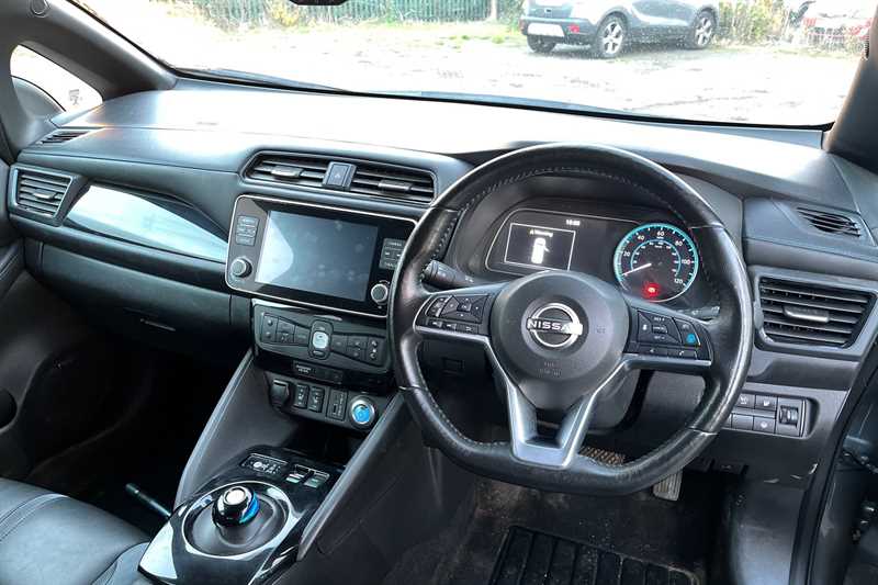 Used Nissan Leaf 2022 for sale - 76530634: Photo 4