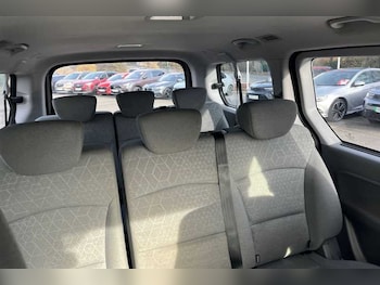 Used Hyundai i800 undefined for sale - 76463031: Photo