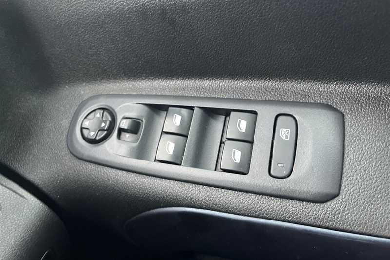 Used Peugeot Rifter for sale - 77864255: Photo 16