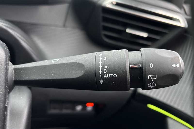 Used Peugeot 2008 2021 for sale - 77473330: Photo 42