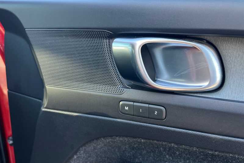 Used Volvo XC40 2020 for sale - 77318075: Photo 27