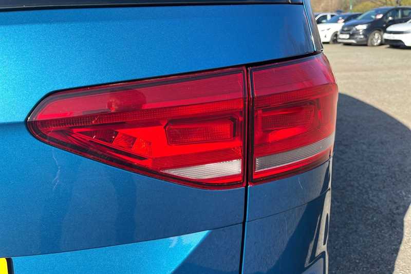 Used Volkswagen Touran 2020 for sale - 78138992: Photo 32