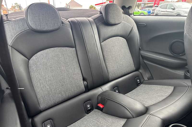 Used MINI Hatch 2018 for sale - 77711963: Photo 6