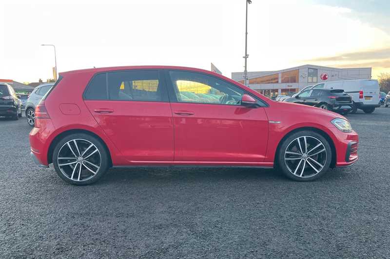 Used Volkswagen Golf 2018 for sale - 76956532: Photo 2