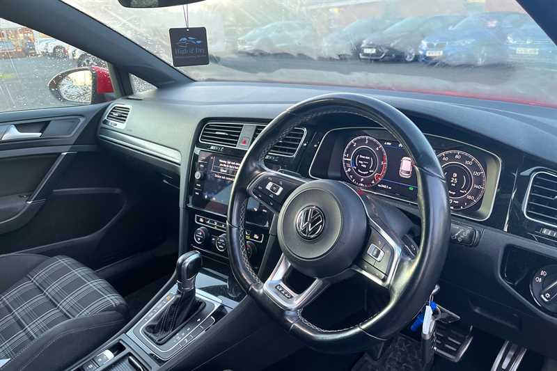 Used Volkswagen Golf 2018 for sale - 76956532: Photo 3