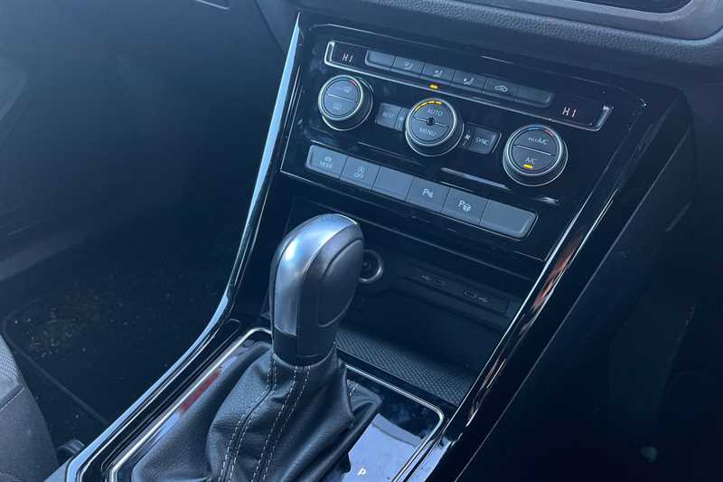 Used Volkswagen Touran 2020 for sale - 77429906: Photo 14