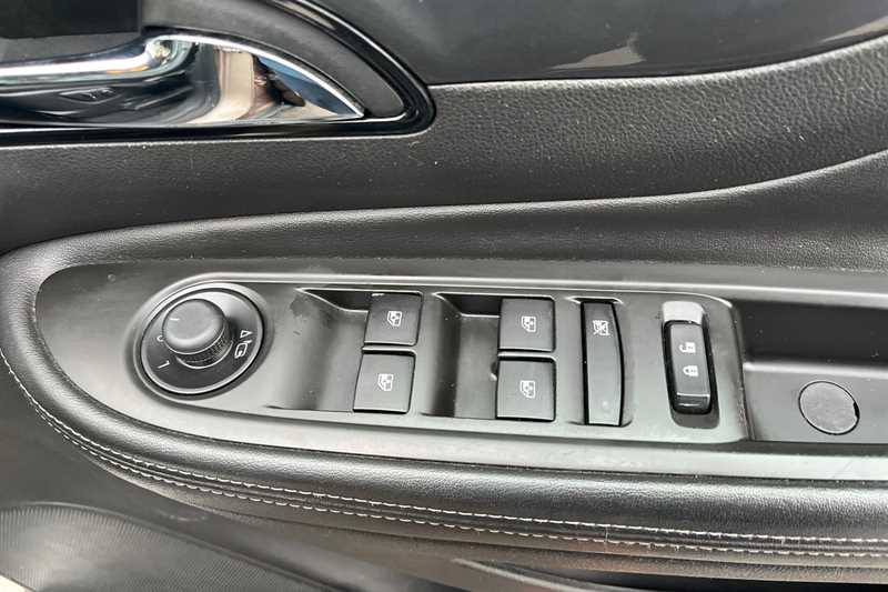 Used Vauxhall Mokka X 2018 for sale - 76462684: Photo 16