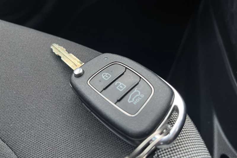 Used Hyundai i10 2024 for sale - 77317753: Photo 36