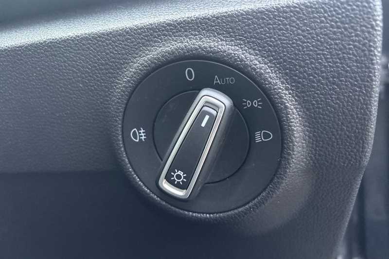 Used Volkswagen T-Roc 2021 for sale - 77567118: Photo 38