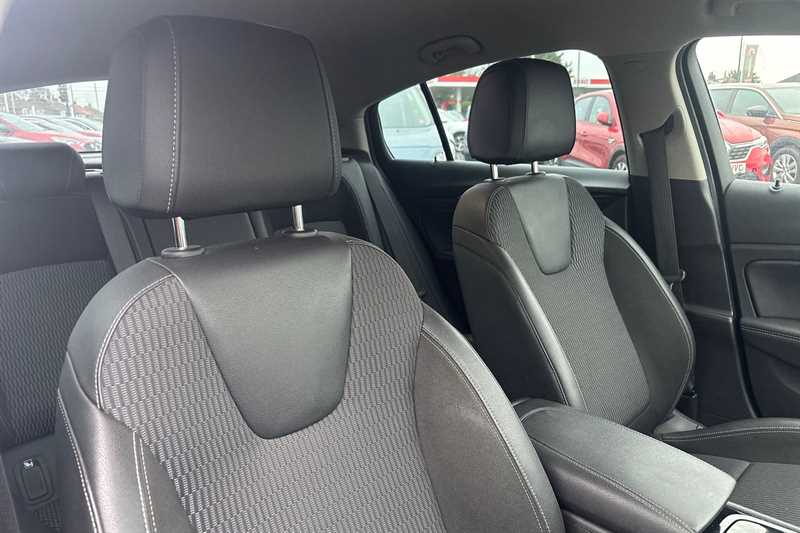 Used Vauxhall Insignia 2019 for sale - 77444741: Photo 3