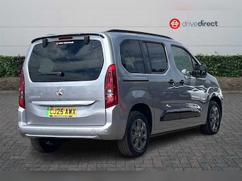 Used Vauxhall Combo Life 2025 for sale - 79416083: Photo