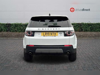 Used Land Rover Discovery Sport 2019 for sale - 77728477: Photo