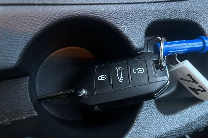 Used Vauxhall Corsa 2022 for sale - 76956303: Photo 37